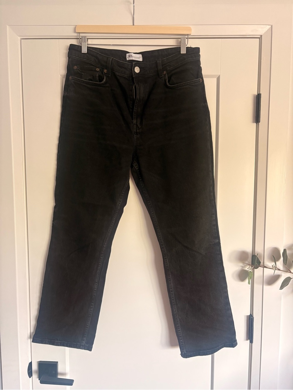 Zara Black High-Rise Women’s Jeans